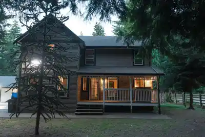 4994 240 STREET, Langley BC V2Z 2M8