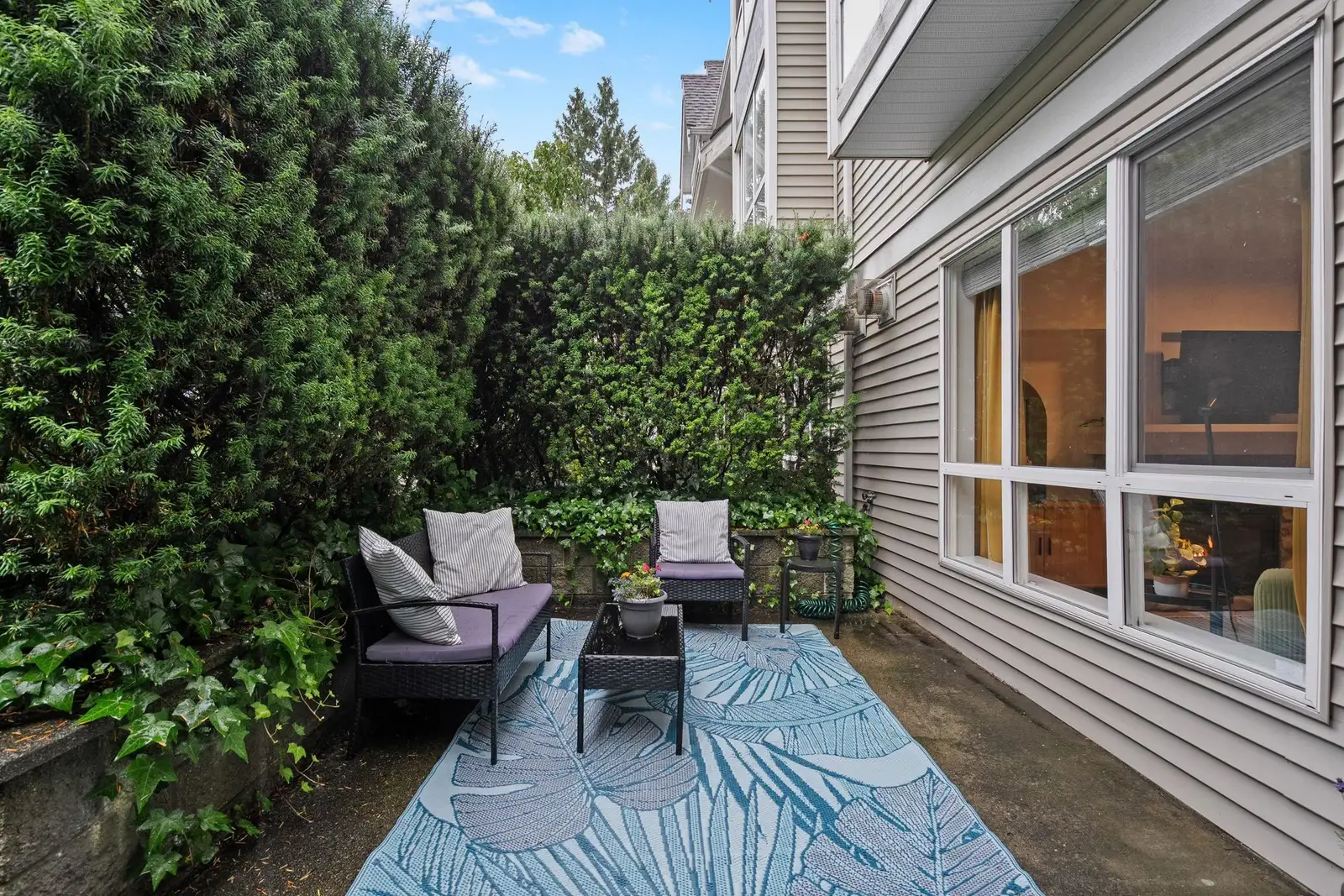 3 1005 LYNN VALLEY ROAD, North Vancouver BC V7J 1Z6