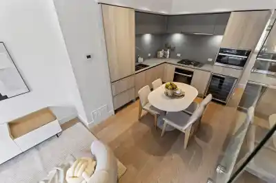 150 W WOODSTOCK AVENUE, Vancouver BC V5Y 0N1