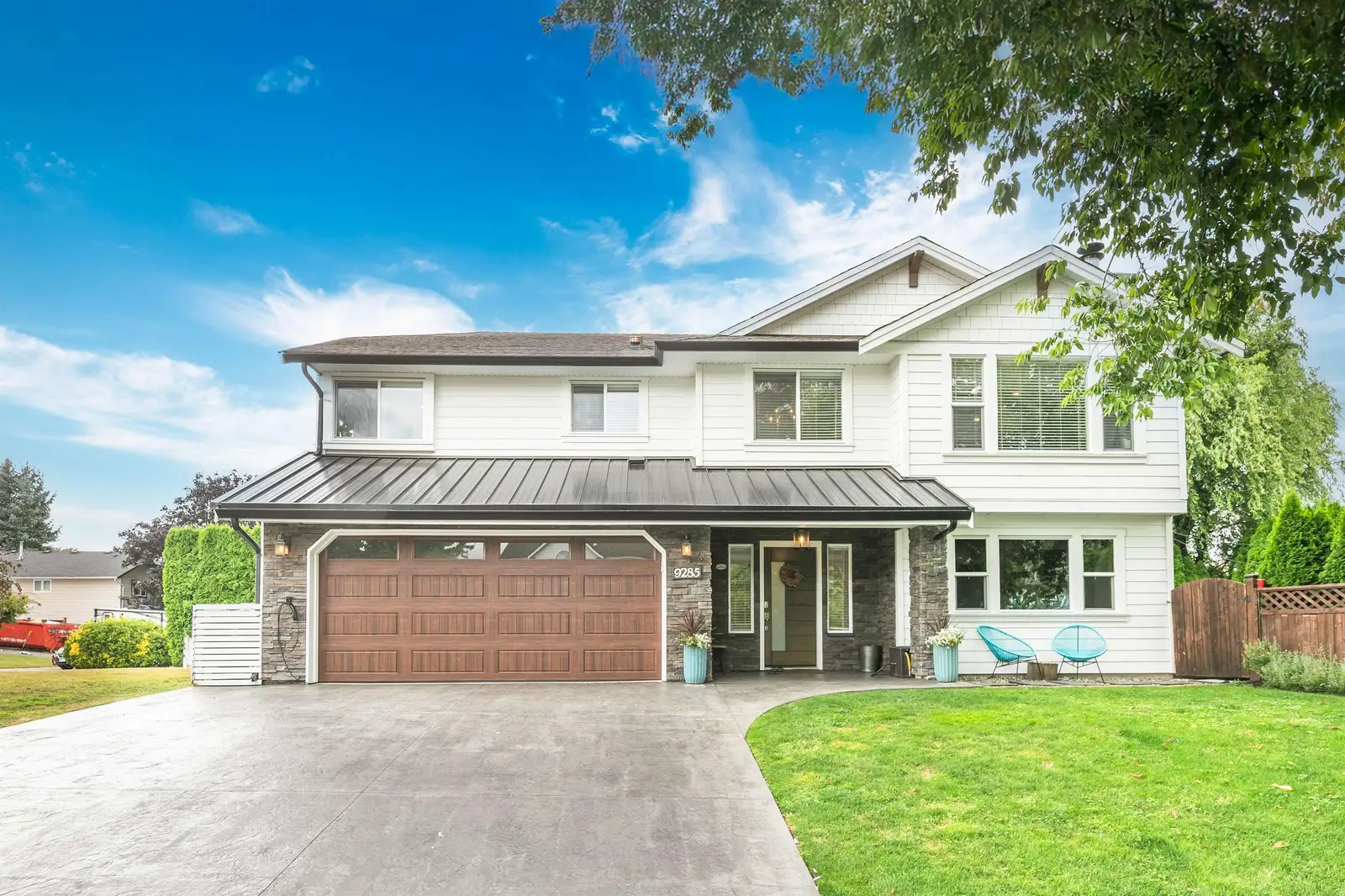 9285 211 STREET, Langley BC V1M 2B2