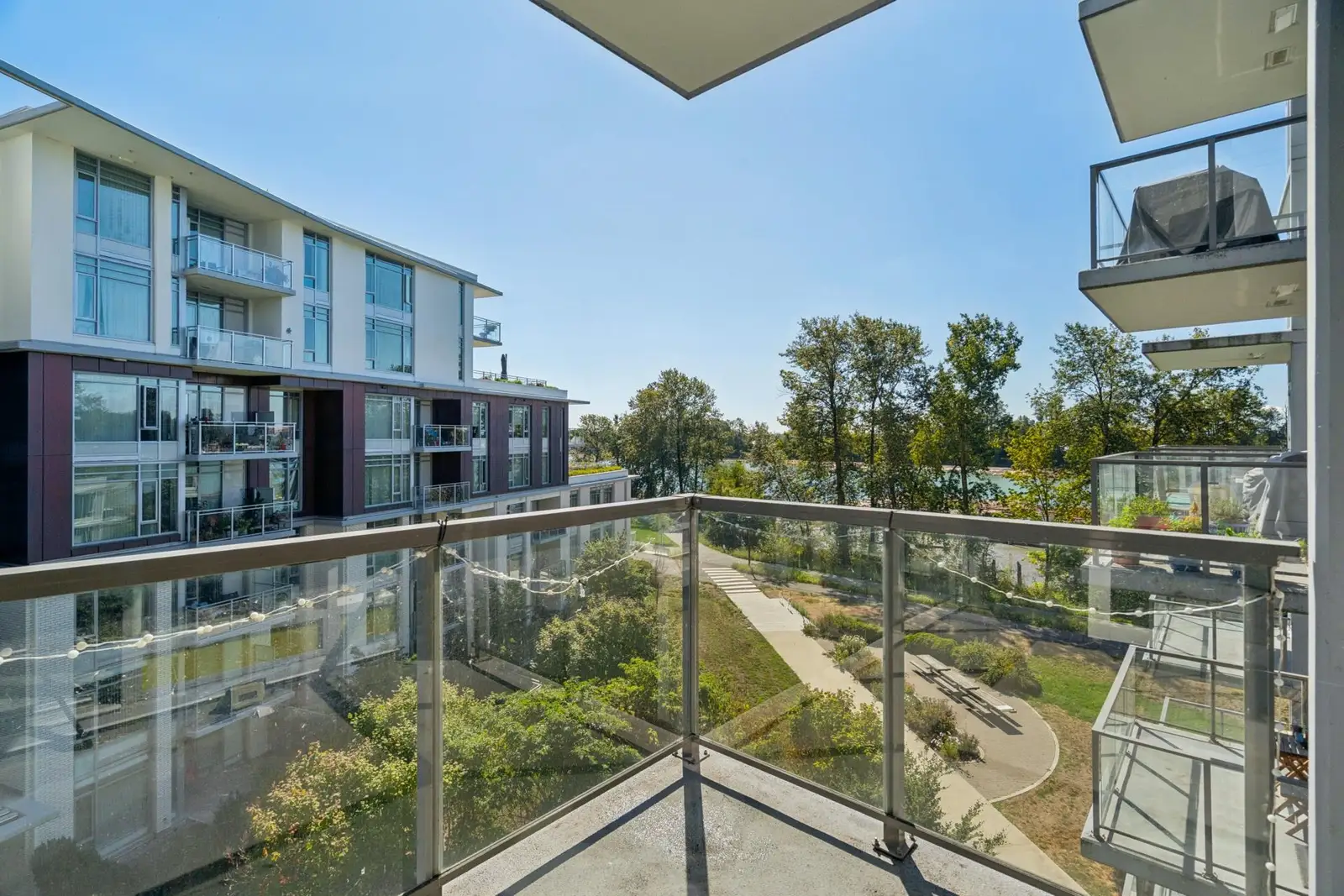 503 3168 RIVERWALK AVENUE, Vancouver BC V5S 0B8