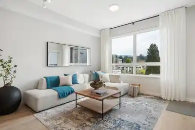 515 110 E 17TH STREET, North Vancouver BC V7L 0K4