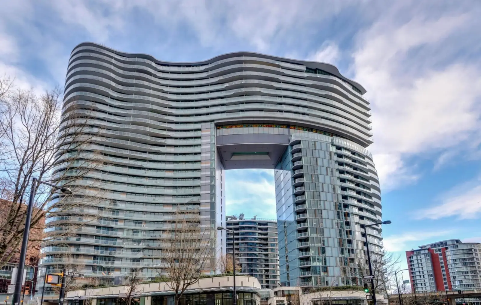 2110 89 NELSON STREET, Vancouver BC V6Z 0E7
