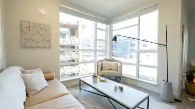 409 719 W 3RD STREET, North Vancouver BC V7M 0E7