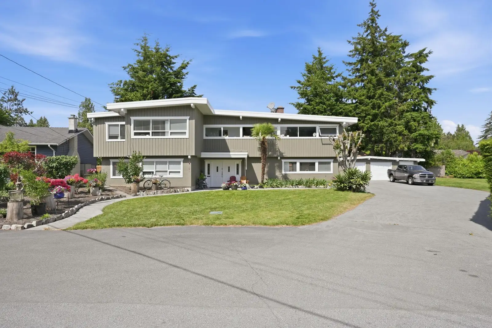 1679 58 STREET, Delta BC V4L 1X6