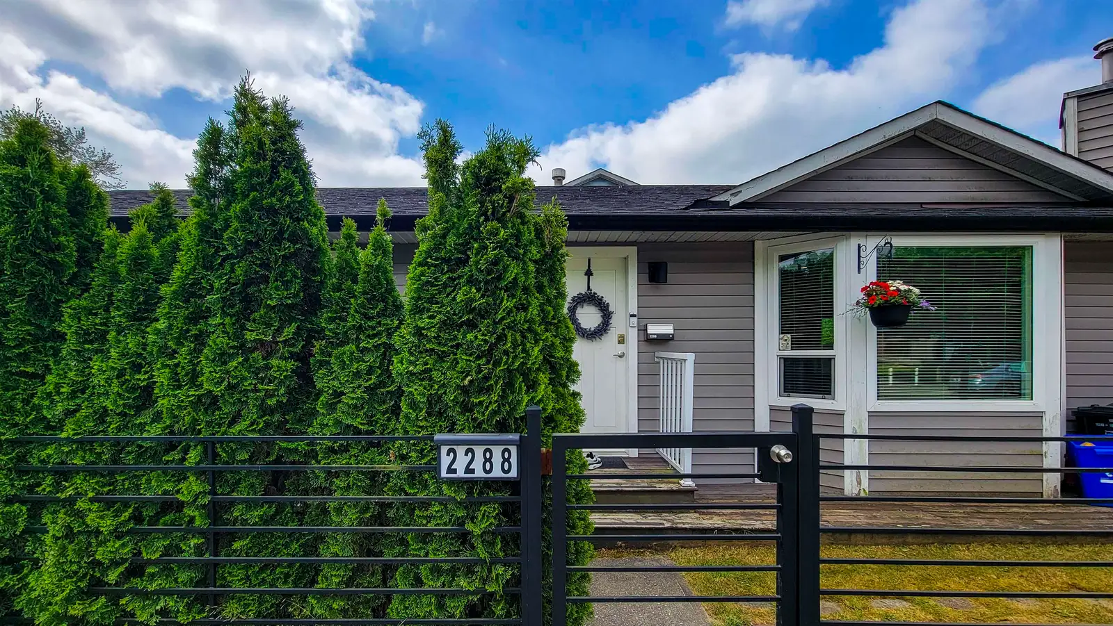 2288 WILLOUGHBY WAY, Langley BC V2Y 1K6