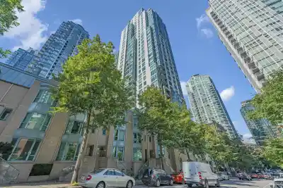 1706 1238 MELVILLE STREET, Vancouver BC V6E 4N2