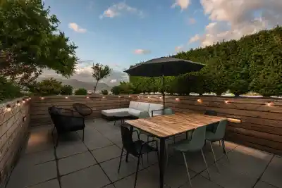 406 2508 FRASER STREET, Vancouver BC V5T 3V4