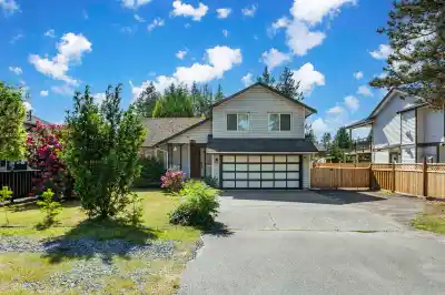 4483 208 STREET, Langley BC V3A 2H7