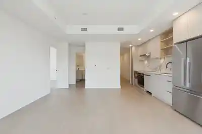 303 333 ST. DAVIDS AVENUE, North Vancouver BC V7L 3N7