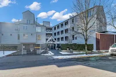 208 2020 E KENT AVENUE SOUTH, Vancouver BC V5P 4X1