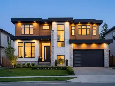 20069 27 AVENUE, Langley BC V2Z 0B6