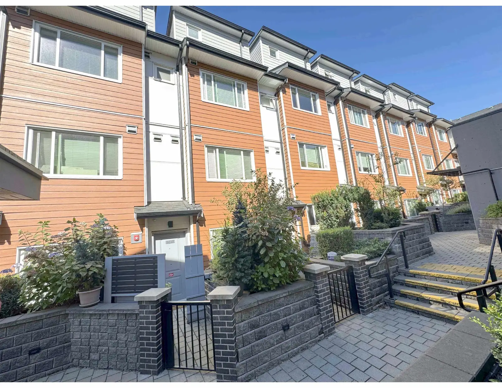 3619 RAE AVENUE, Vancouver BC V5R 2P6