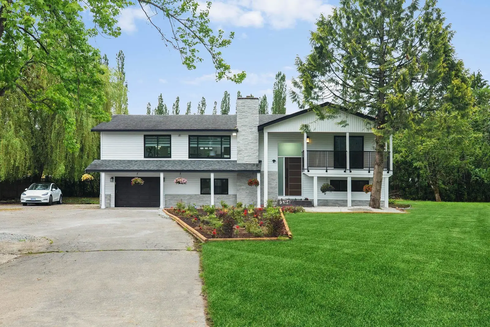 23222 56 AVENUE, Langley BC V2Z 2P7