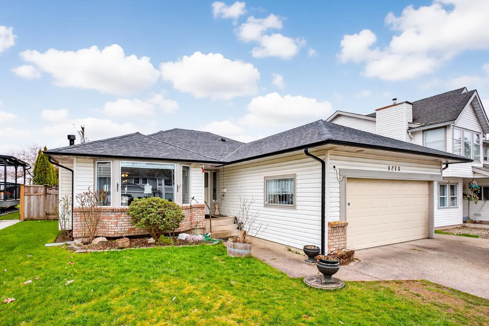 3273 264A STREET, Langley BC V4W 3E9