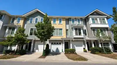 101 5550 ADMIRAL WAY, Delta BC V4K 0C4