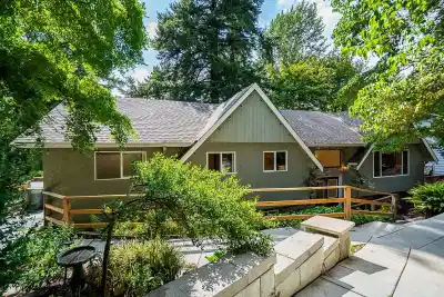 7397 BATES ROAD, Delta BC V4C 6X2
