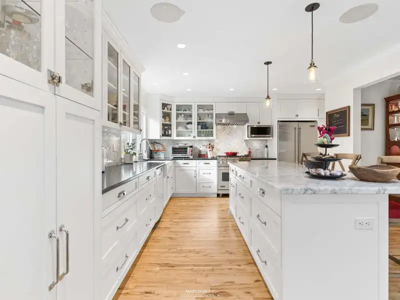 5160 12 AVENUE, Delta