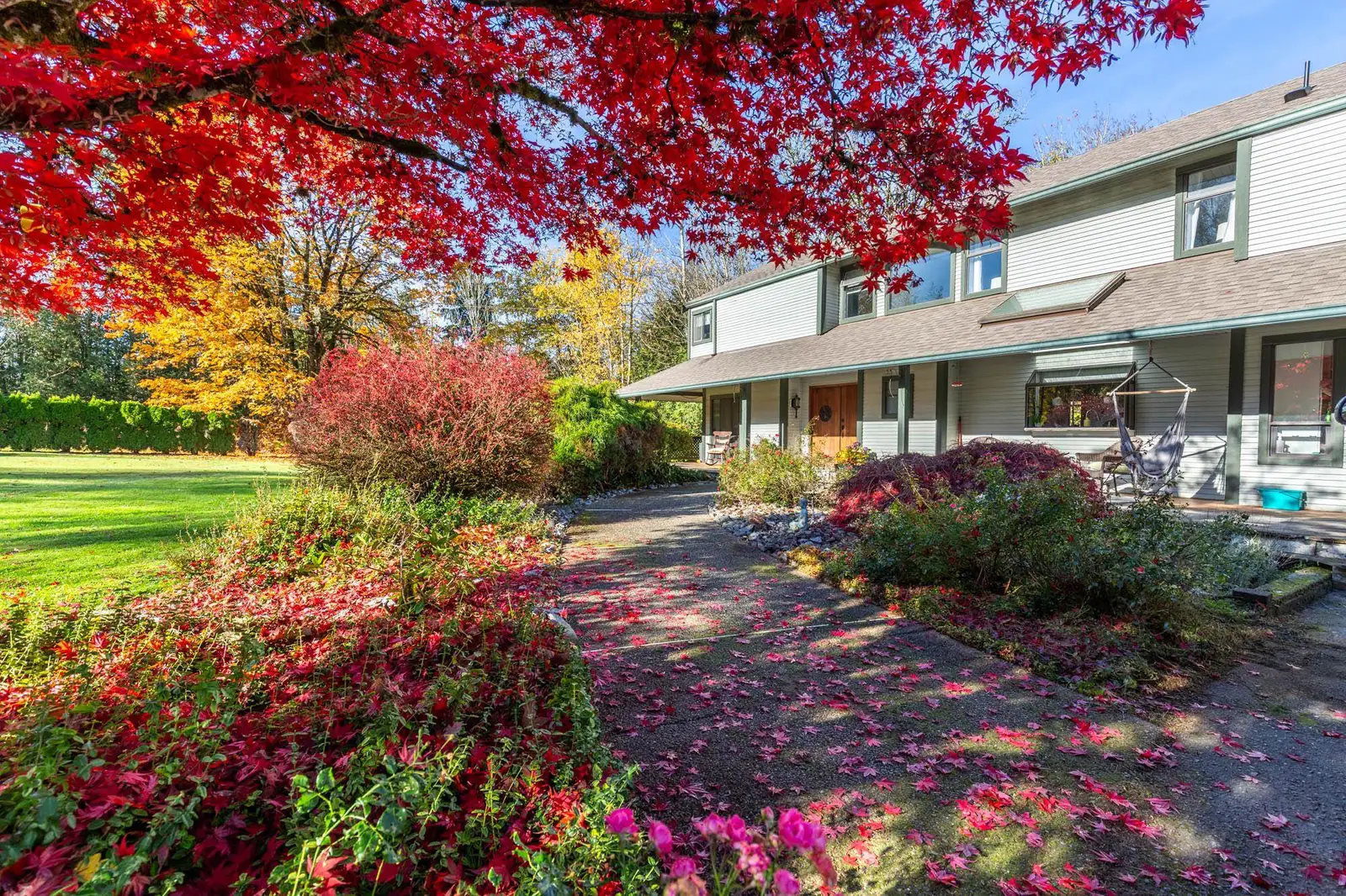 25339 76 AVENUE, Langley BC V4W 1V1