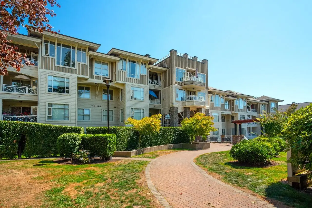 104 3625 WINDCREST DRIVE, North Vancouver BC V7G 2S6