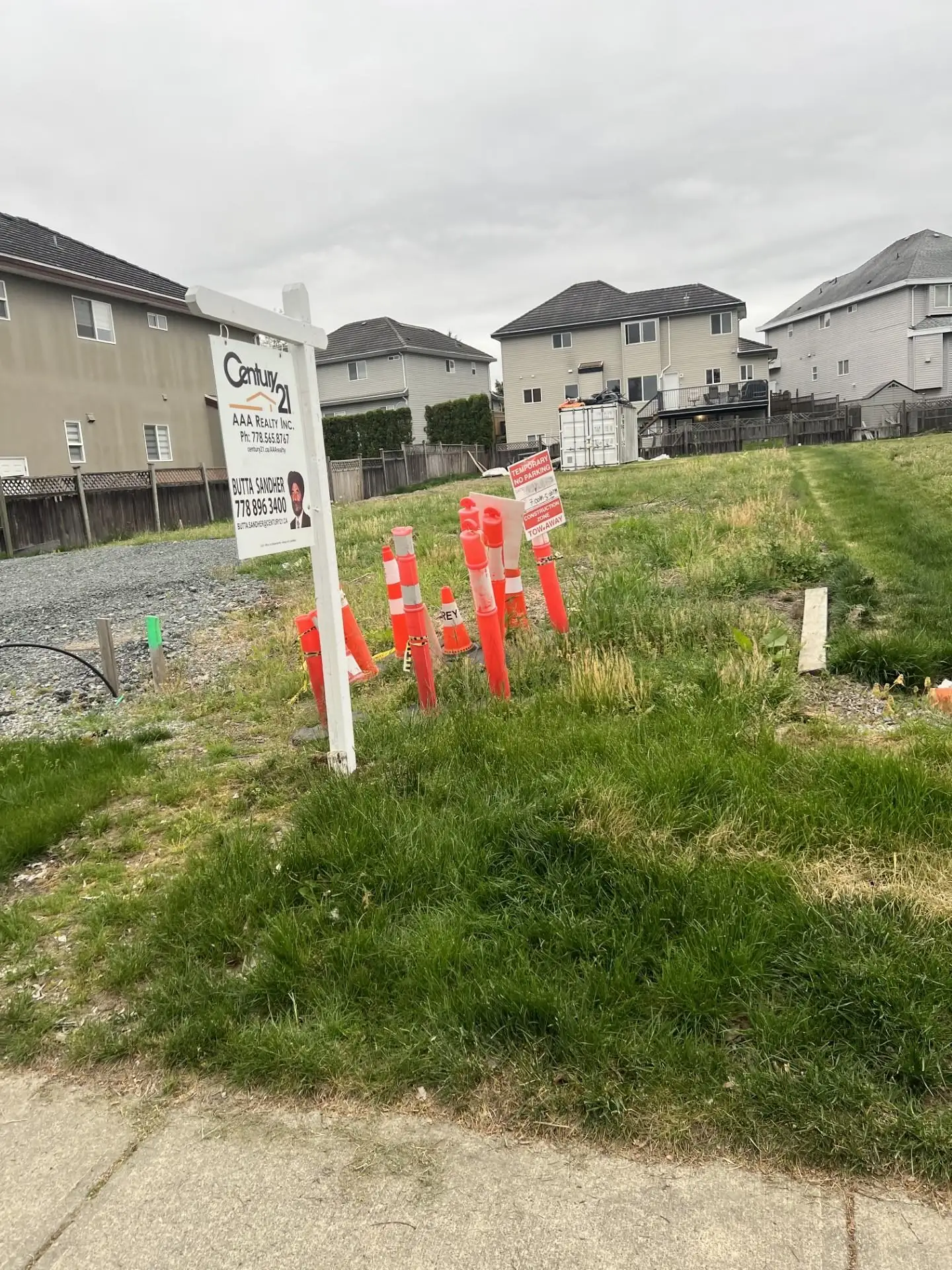 15105 67 AVENUE, Surrey BC V3S 2A4