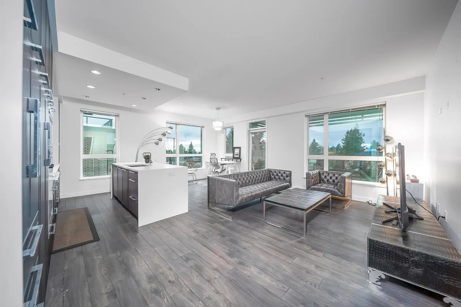 505 6677 CAMBIE STREET, Vancouver BC V6P 0E6