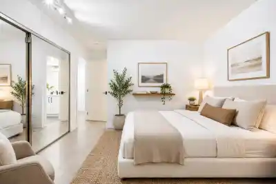 301 789 JERVIS STREET, Vancouver BC V6E 2B1