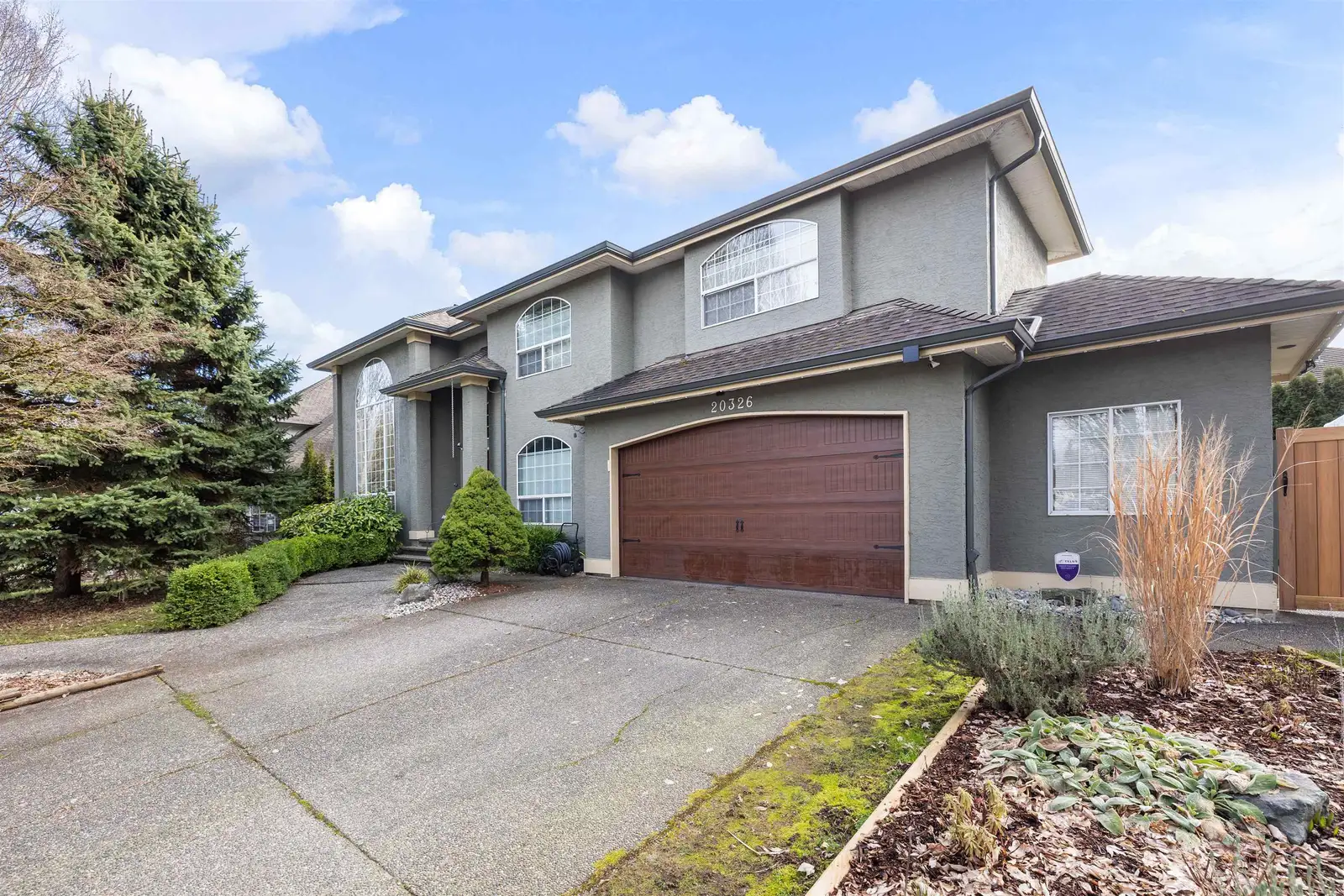 20326 92A AVENUE, Langley BC V1M 2M7