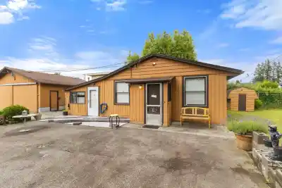 26968 30 AVENUE, Langley BC V4W 2Z9