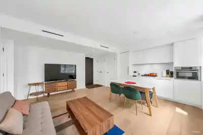 906 1180 BROUGHTON STREET, Vancouver BC V6G 2B1