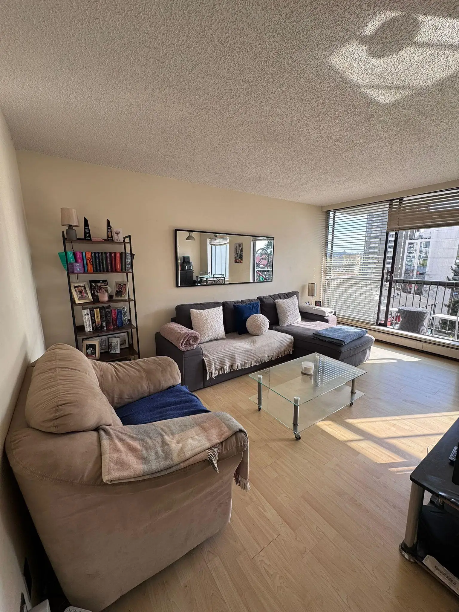 407 1146 HARWOOD STREET, Vancouver BC V6E 3V1