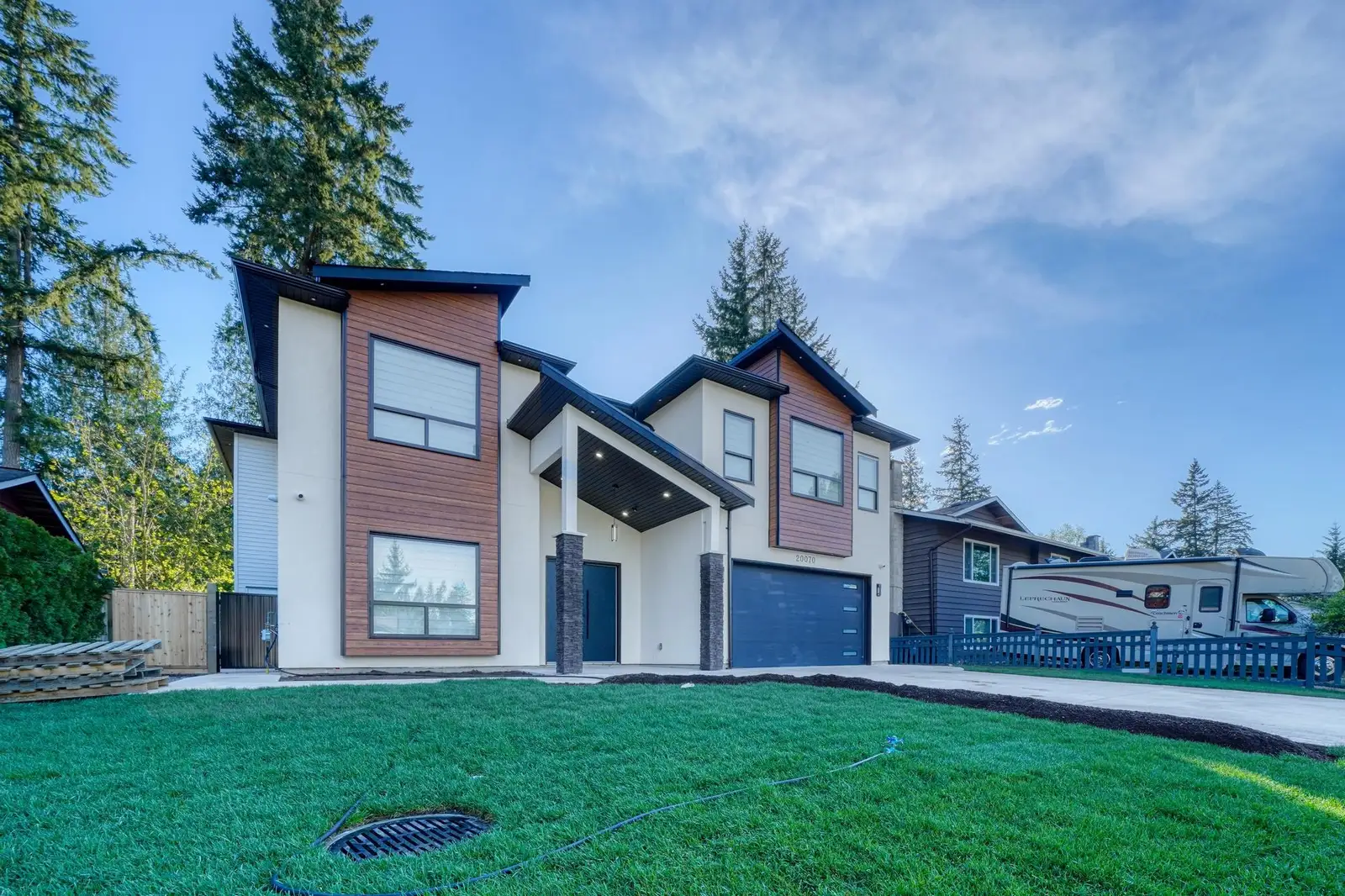 20070 46A AVENUE AVENUE, Langley BC V3A 6J3