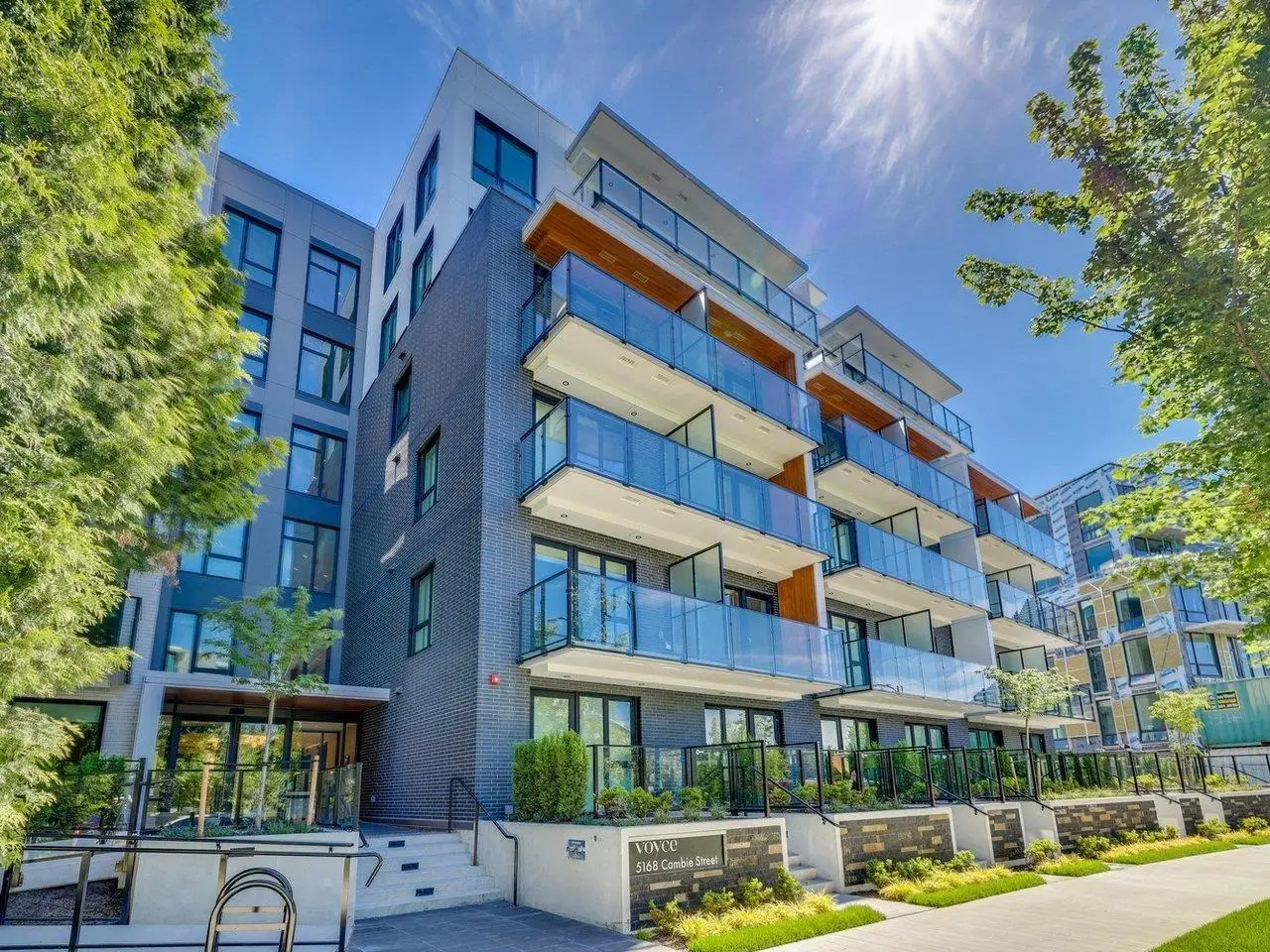 205 5168 CAMBIE STREET, Vancouver BC V5Z 0K7