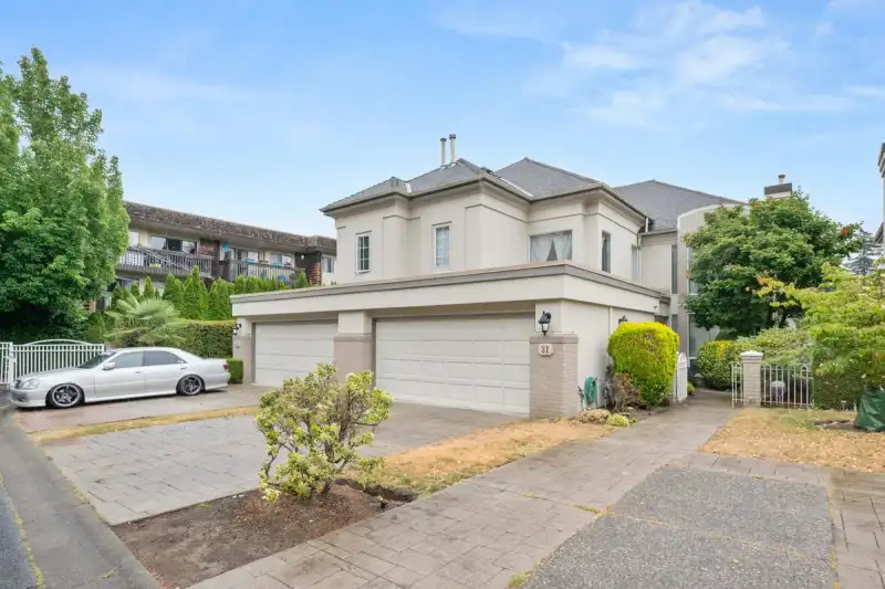 31 1100 56 STREET, Delta
