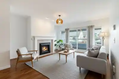 208 4989 47 AVENUE, Ladner BC V4K 1R1