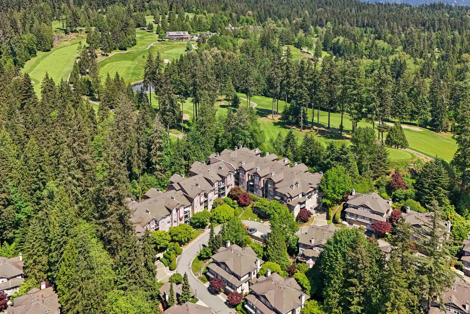 306 1140 STRATHAVEN DRIVE, North Vancouver BC V7H 2Z6