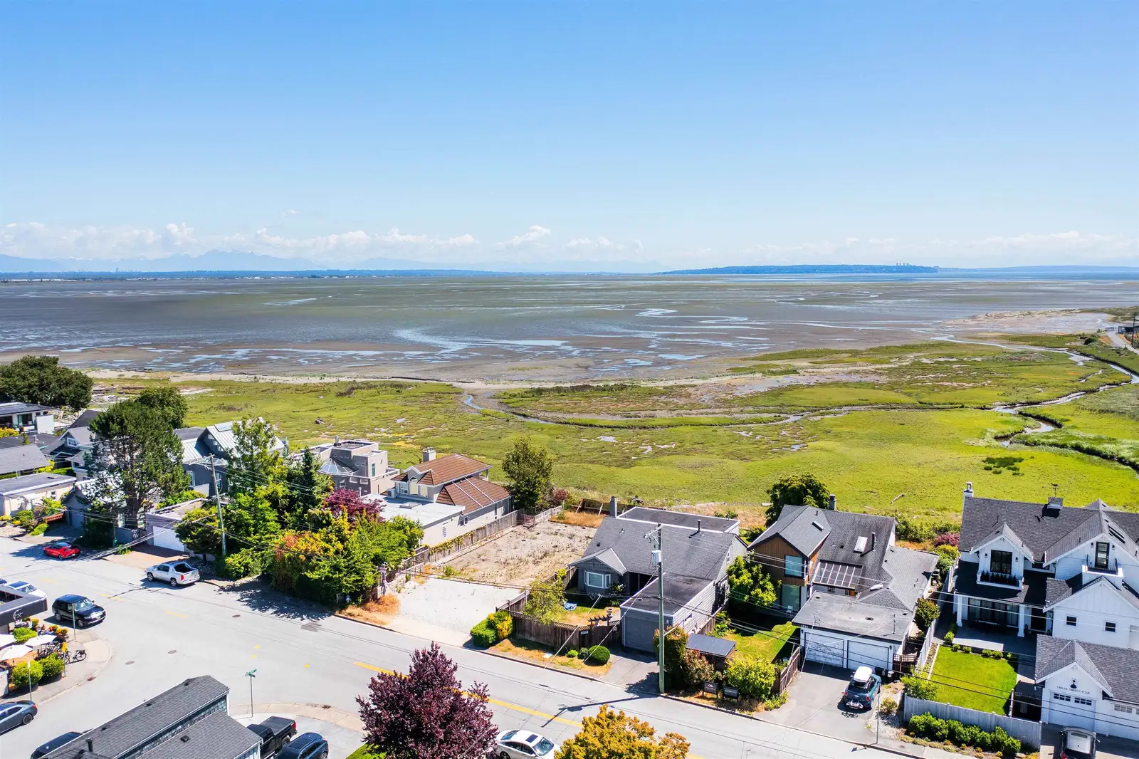 1244 BEACH GROVE ROAD, Delta BC V4L 1N6