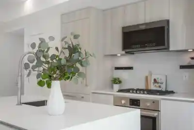 204 3264 VANNESS AVENUE, Vancouver BC V5R 4V3