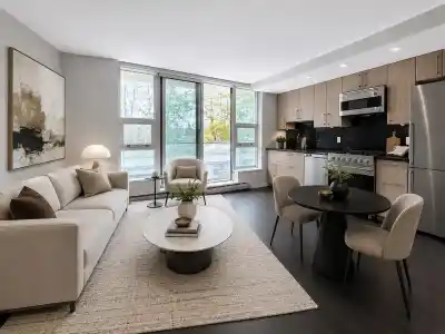 809 168 W 1ST AVENUE, Vancouver BC V5Y 0H6