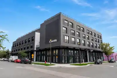 306 1120 E GEORGIA STREET, Vancouver BC V6A 0K2