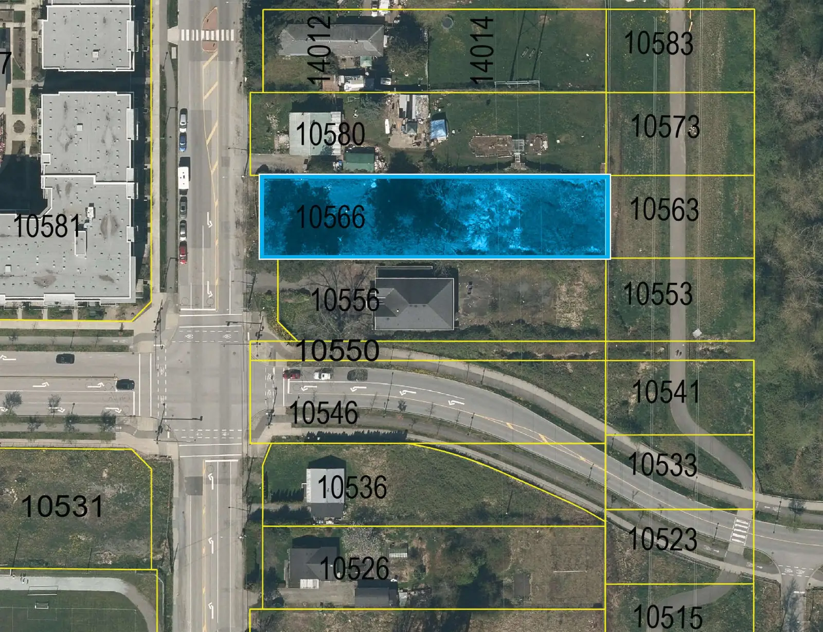 10566 140 STREET, Surrey BC V3T 4N5