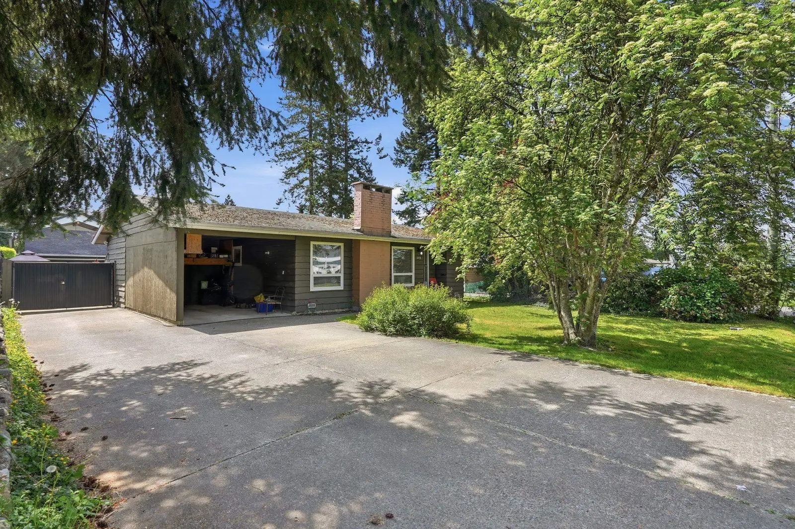11470 95 AVENUE, Delta BC V4C 3T2