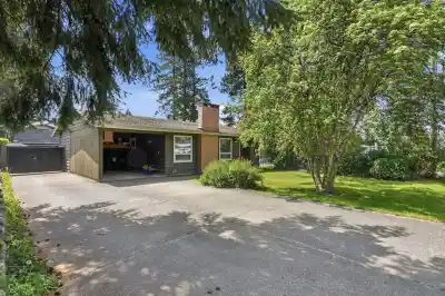 11470 95 AVENUE, Delta BC V4C 3T2
