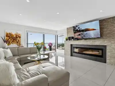 31 2216 FOLKESTONE WAY, West Vancouver BC V7S 2X7