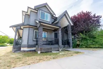 6801 206 STREET, Langley BC V2Y 1R2