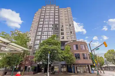 205 3438 VANNESS AVENUE, Vancouver BC V5R 6E7