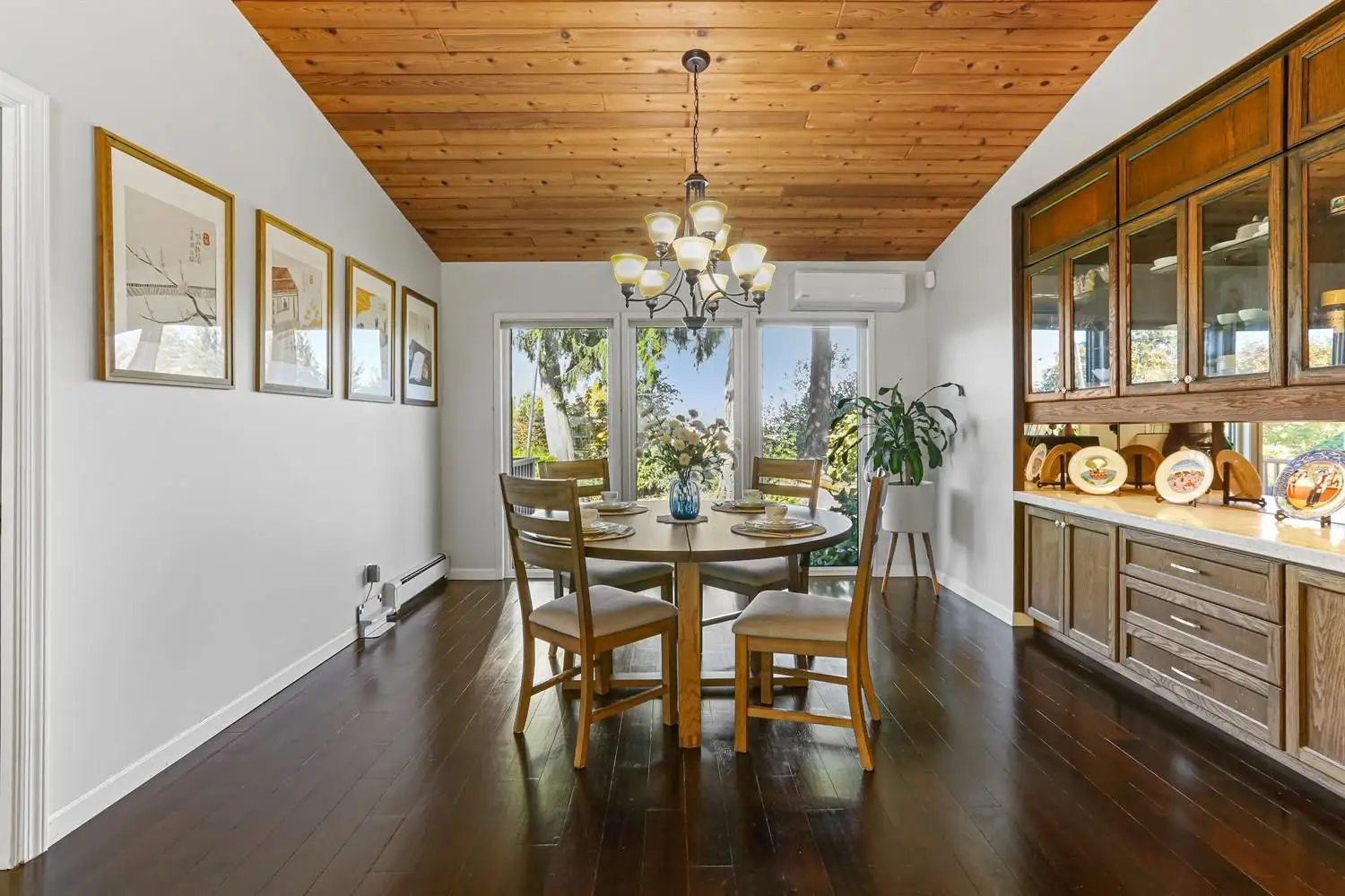 5243 UPLAND DRIVE, Delta BC V4M 2G3