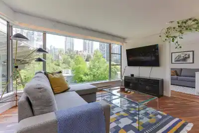 505 1006 BEACH AVENUE, Vancouver BC V6E 1T7