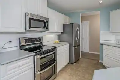 205 1300 HUNTER ROAD, Delta BC V4L 1Y8