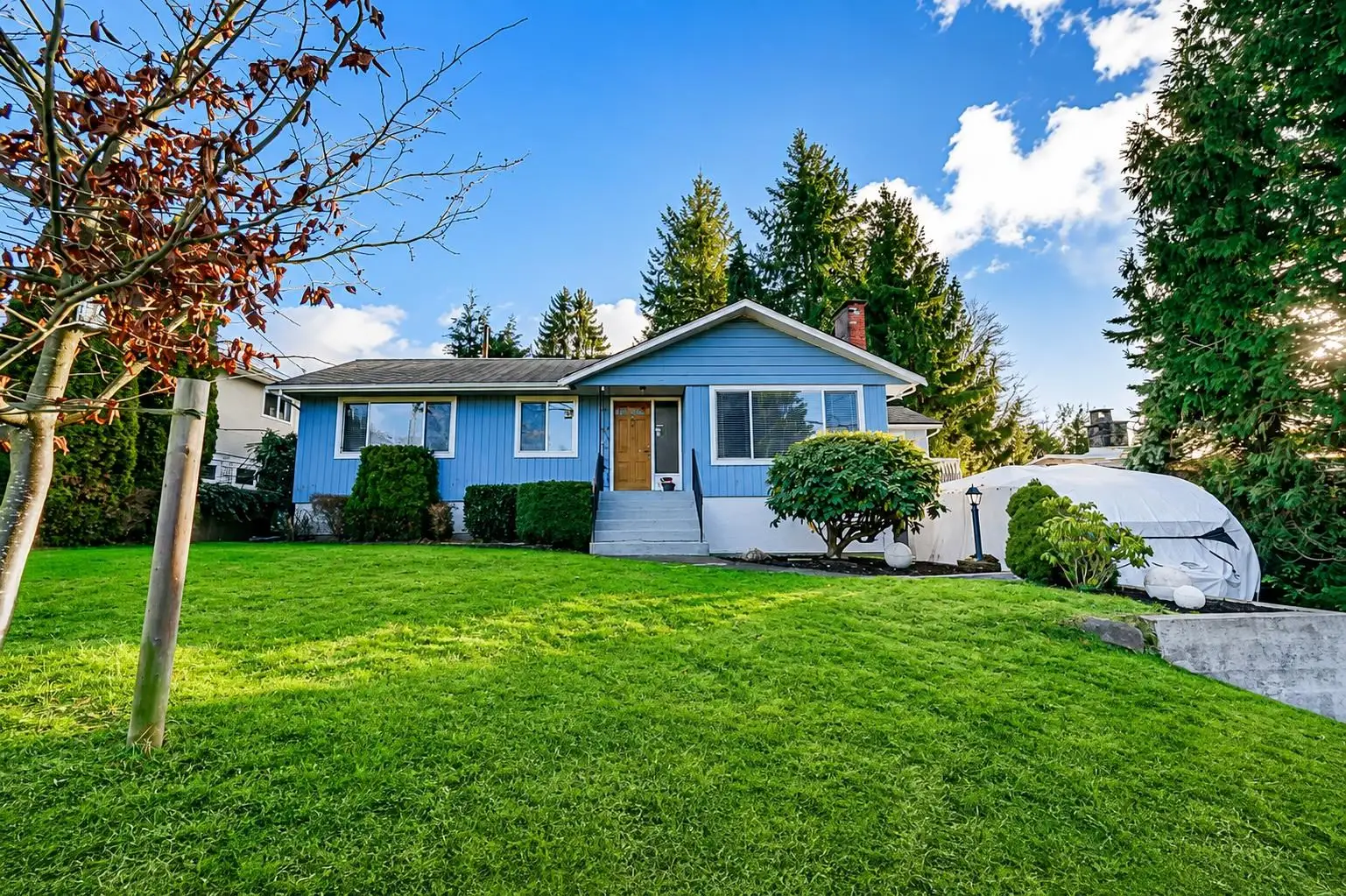 11570 94 AVENUE, Delta BC V4C 3R4